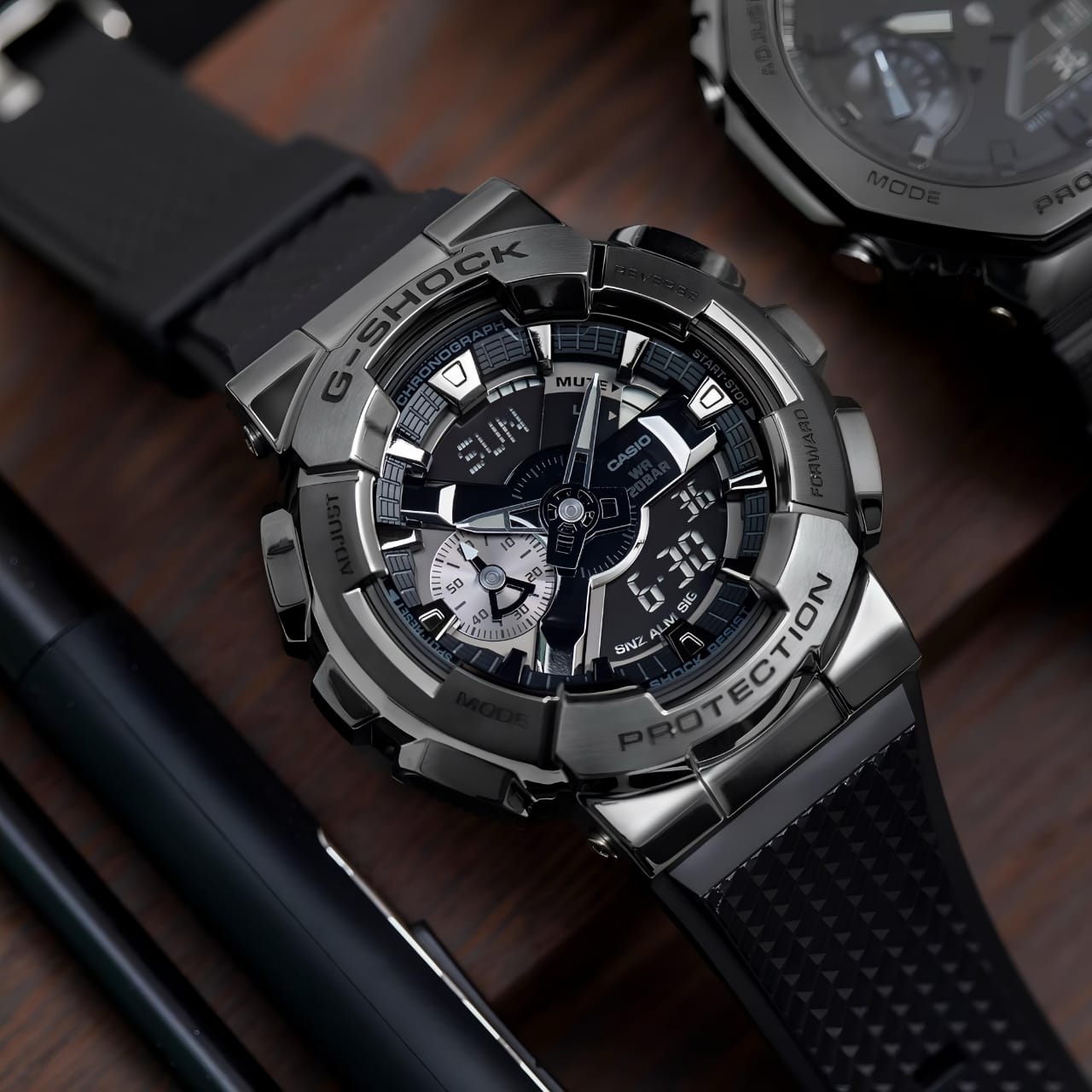 Premium & Exclusive G-Shock GM 110 Z-Black Hands-On