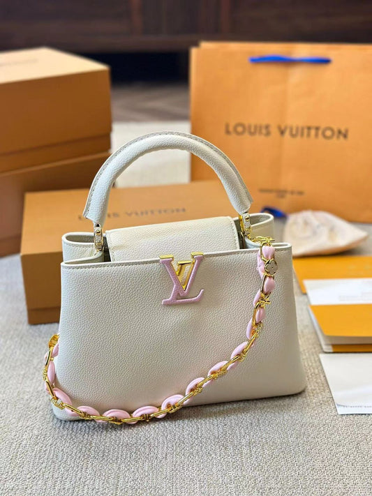 LOUIS VUITTON CAPPUCINES