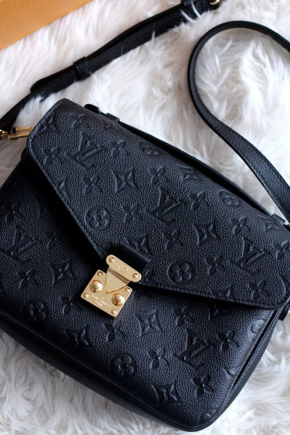 LOUIS VUITTON EMBOSSED METIS POCHETTE