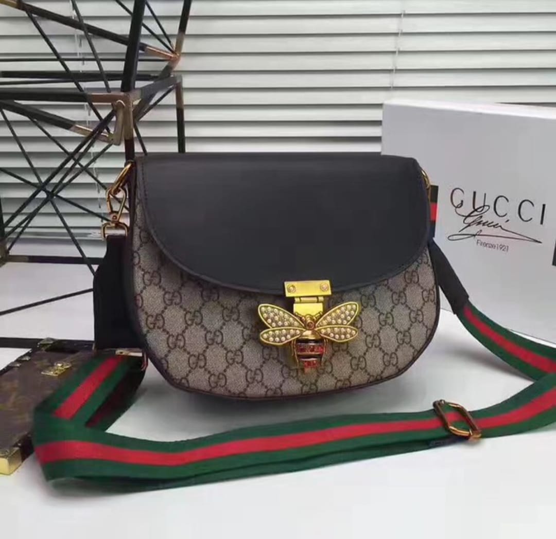 GUCCI MARGARET BEE BAGS