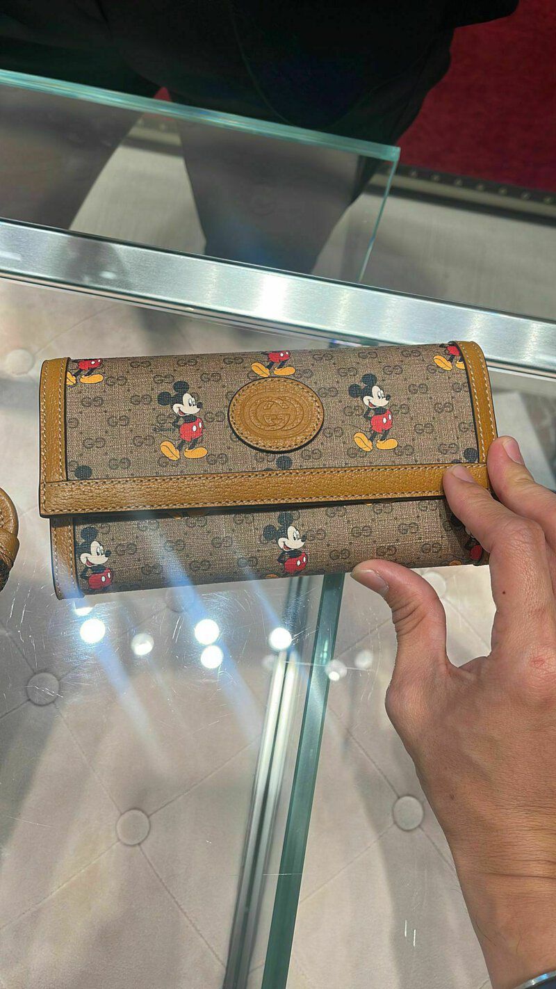 GUCCI DISNEY MICKEY SERIES LONG WALLET