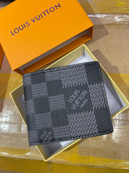 Louis Vuitton Men's Wallet Series