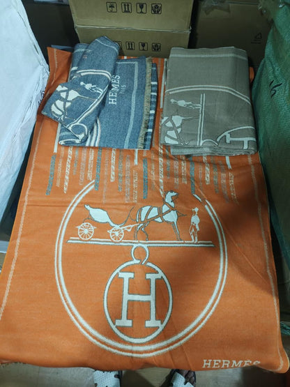 HERMES WARM STOLES