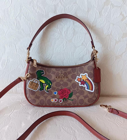 COACH TERI SIGNATURE STICKER PRINT AUTHENTIC