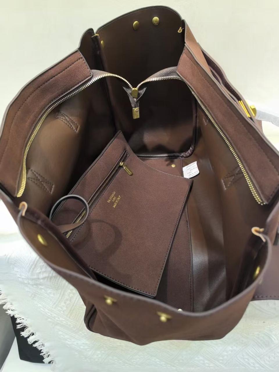 BALENCIAGA BEL AIR CARRY ALL TOTE BAG