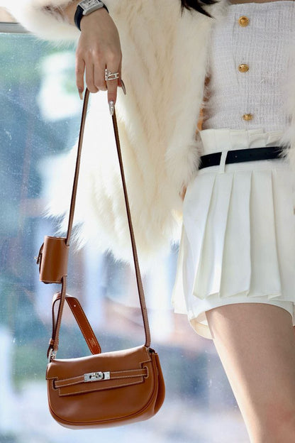 HERMES SWIFT KELLY MOOVE SLING BAGS