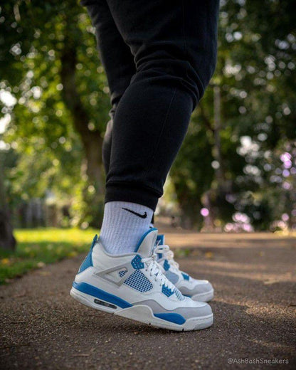 Air Jordans Retro 4 MILITARY BLUE