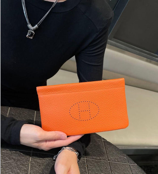 HERMÈS | UNISEX LUXURY POUCH