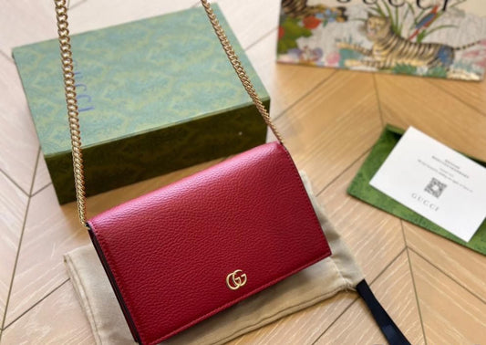 GUCCI MARMONT CHAIN LEATHER SLING BAG