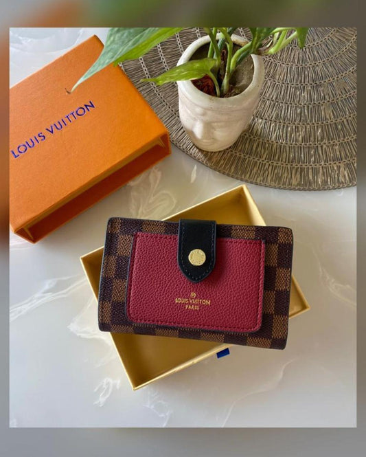 LOUIS JULIETTE BOOK FOLD THREE QUATER SIZE WALLET