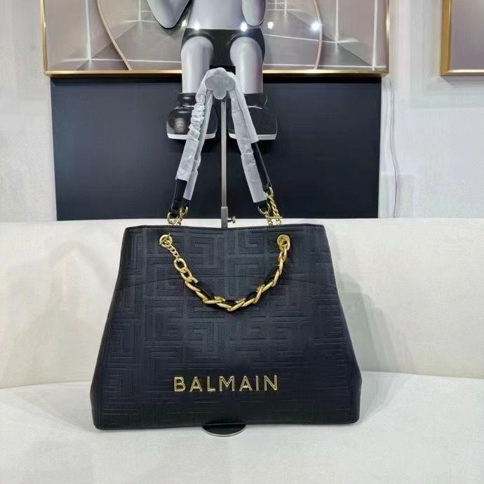 BALMAIN CHAIN EMBELLISHED SELF EMBOSSED LEATHER TOTE BAGS