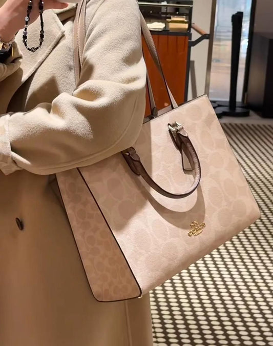 COACH MAGGIE TOTE