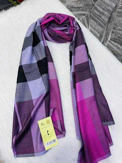 BURBERRY STOLE COLLECTION