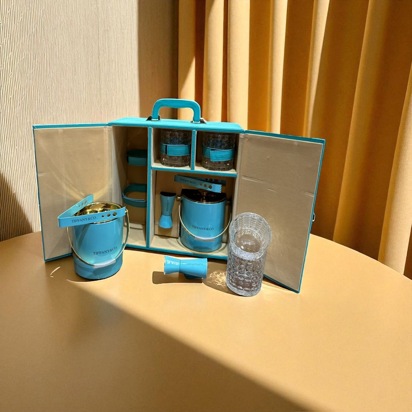 Tiffany Bar Set – Almirah Style Case