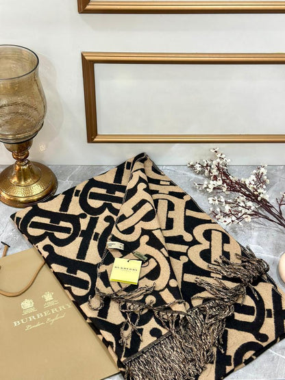 Burberry Woolen Stole