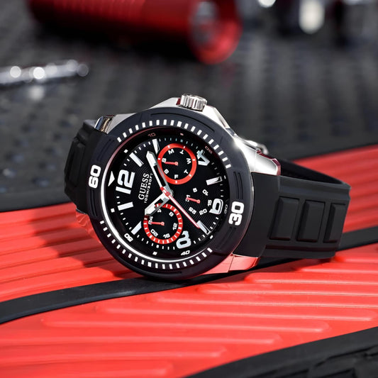 Sporty Guess Original Model Series Now Available