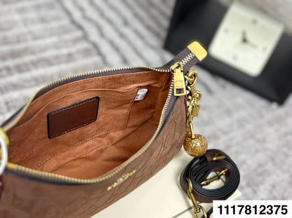 Coach Teri Suede Series