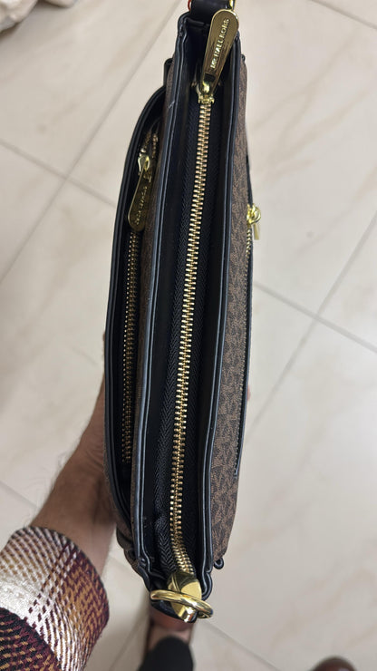 Micheal Kors Shoulder Bag