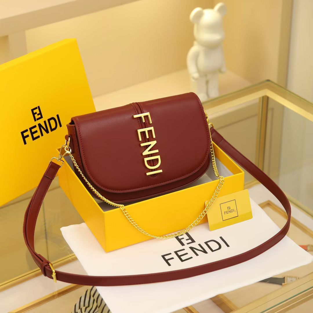 Fendigraphy Chain Shoulder Bag
