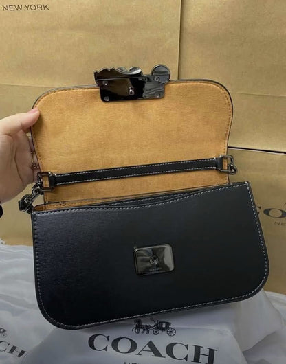 Coach Harper Shoulder Bag