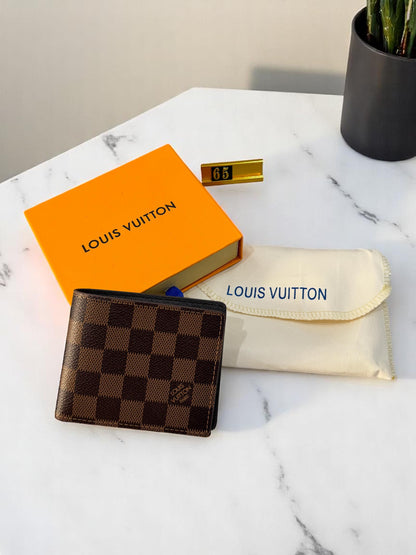 Louis Vuitton Luxury Edition  Wallet