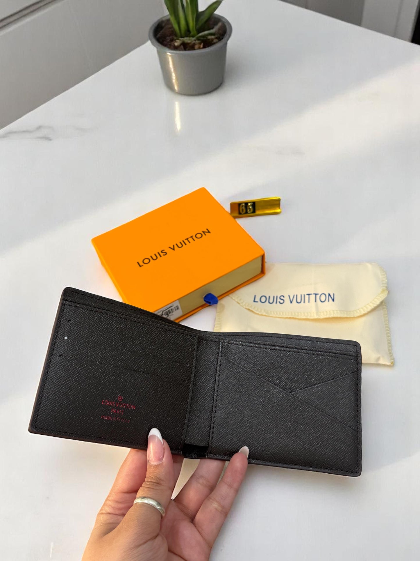 Louis Vuitton Luxury Edition  Wallet