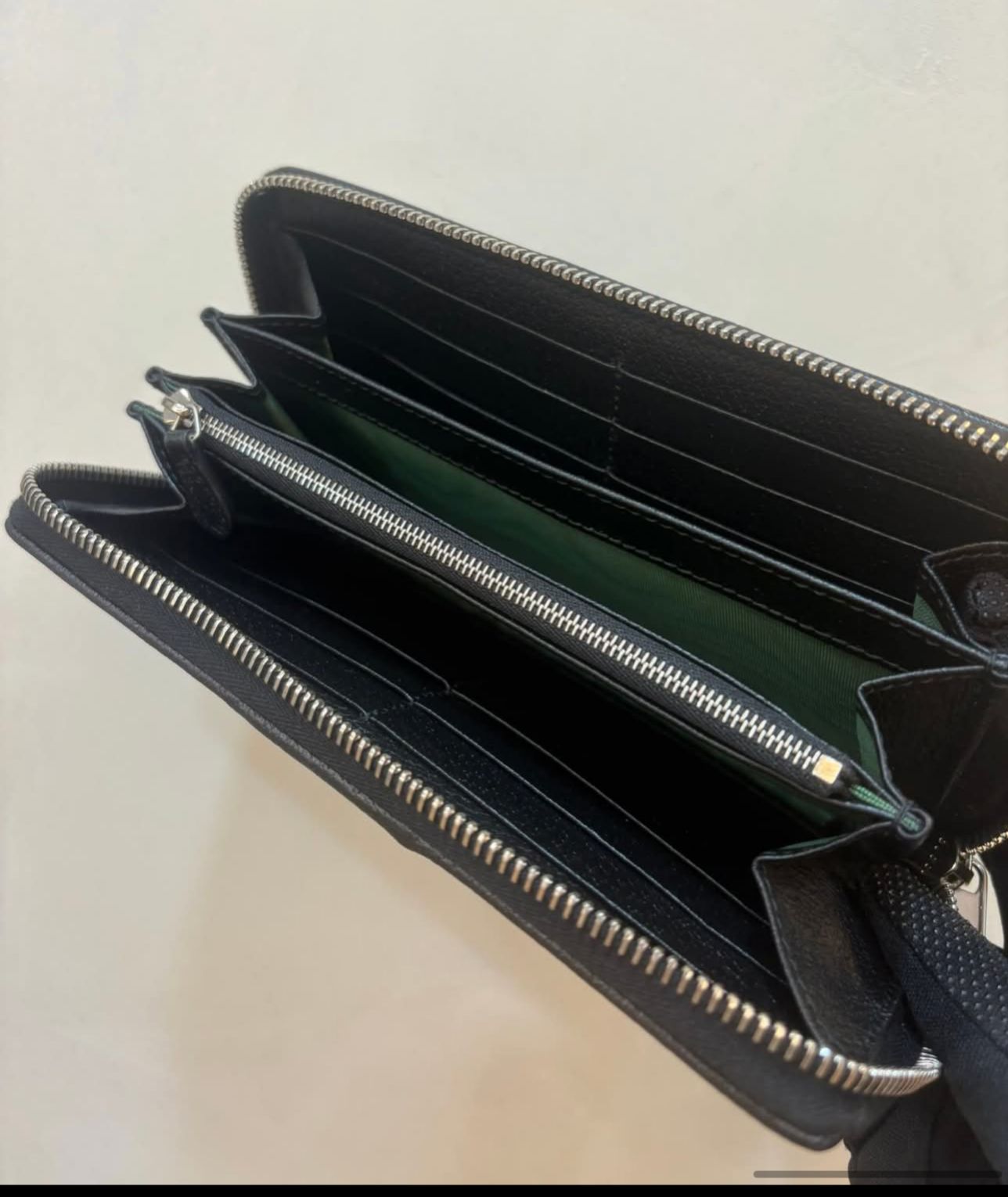 Gucci Ophidia Solid Black Zipper Wallet