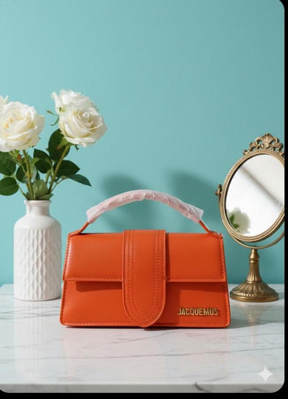 Jacquemus Le Bambino