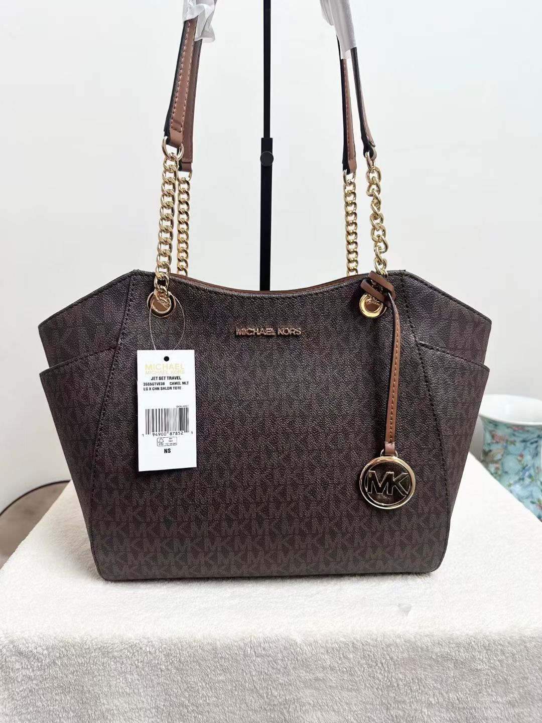 MICHAEL KORS JET SET CHAIN SHOULDER TOTE BAG