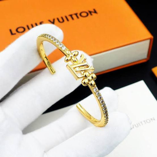 LVTN Iconic Cuff Diamond Bracelet