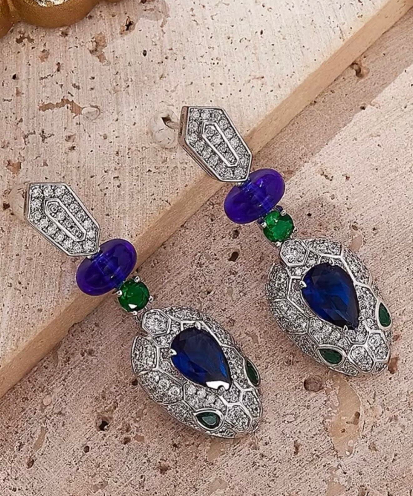 Bv-lga-ri Serpenti Diamond Studded Necklace & Earrings Set