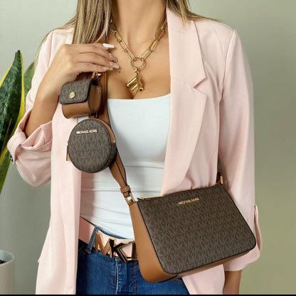 M K-O-R-S POCHETTE BAG