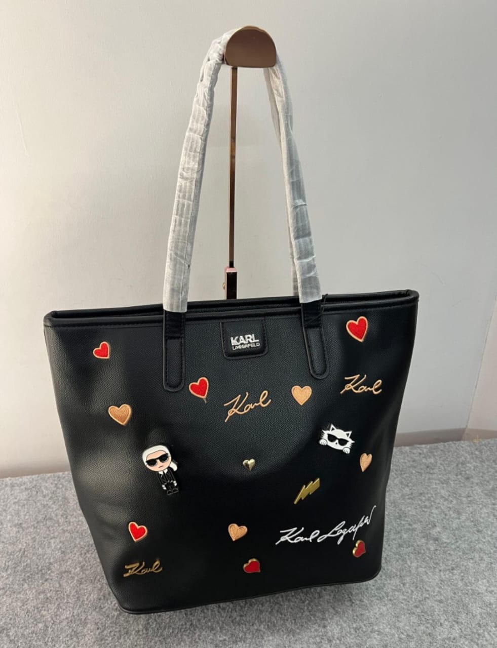 KARL LAGERFELD TOTE BAGS