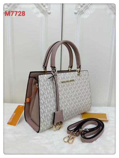 MICHAEL KORS MARILYN LARGE SAFFIANO HANDBAG